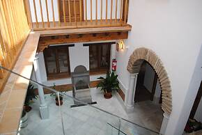 Apartamentos Turísticos Alhambra