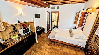 Apartamentos Turísticos Alhambra