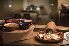 Anatolian Houses Cave Hotel & SPA