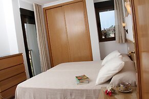 Apartamentos Serrella