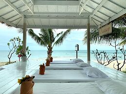 Sand Sea Beach Resort
