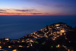 Ravello Rooms