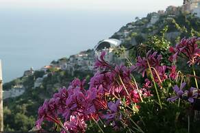 Ravello Rooms