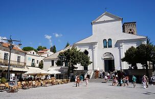 Ravello Rooms