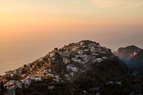 Ravello Rooms