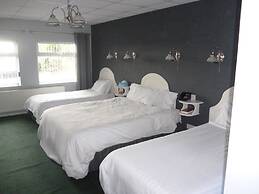 5 Corners Guest Inn