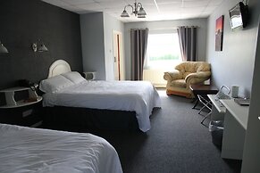 5 Corners Guest Inn