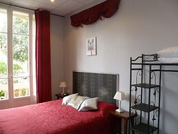 Hotel Victor Hugo