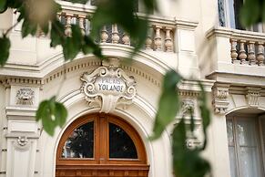 Hotel Victor Hugo