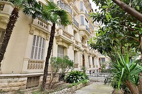 Hotel Victor Hugo