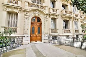 Hotel Victor Hugo