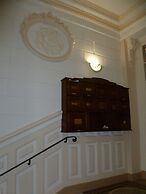 Hotel Victor Hugo