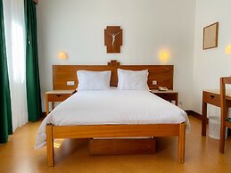 Flag Hotel Fátima Irmãs Dominicanas