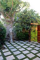 Kududu Guest House