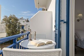 Zeus Hotel