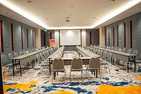 HARRIS Suites FX Sudirman Jakarta