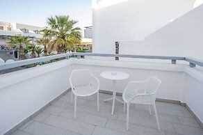 Smy Mediterranean White Santorini
