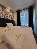 Carlton Hotel