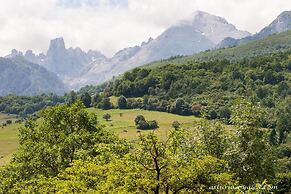 Hotel Entremontes