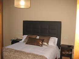 Hotel Entremontes