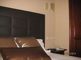 Hotel Entremontes
