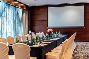 ANDAZ CAPITAL GATE ABU DHABI, BY HYATT