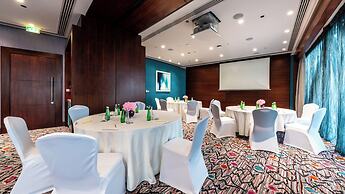 ANDAZ CAPITAL GATE ABU DHABI, BY HYATT