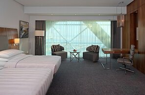 ANDAZ CAPITAL GATE ABU DHABI, BY HYATT