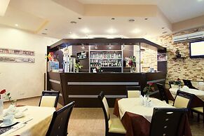 Viva Hotel