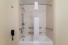 Hampton Inn & Suites Detroit/Chesterfield Township