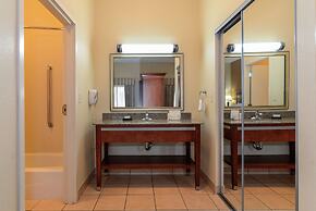 Hampton Inn & Suites Detroit/Chesterfield Township