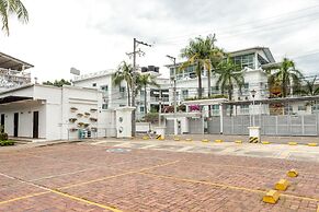 Hotel Manantial