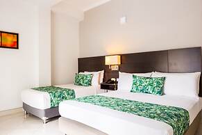 Hotel Manantial