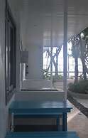 Grand Blue Beach Hotel
