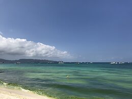 Grand Blue Beach Hotel