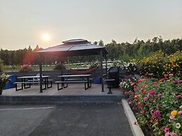 Lake Country Inn