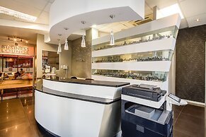 Icon Luxury Apartments