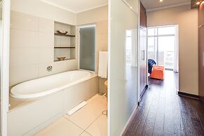 Icon Luxury Apartments