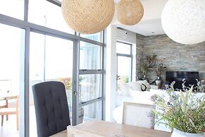 Icon Luxury Apartments