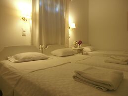 Nissiotiko Hotel