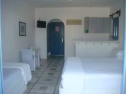 Nissiotiko Hotel