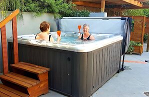 Huntington Stables Retreat Accommodation