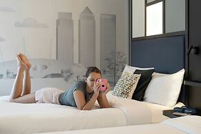 Aloft by Marriott London Excel
