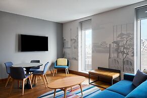 Aloft by Marriott London Excel