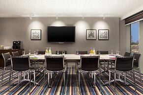 Aloft by Marriott London Excel