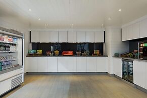 Aloft by Marriott London Excel
