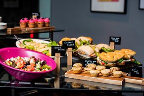 Aloft by Marriott London Excel