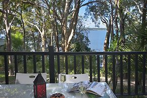Eumarella Shores Noosa Lake Retreat