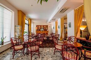 LH Mion Hotel