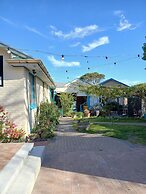 1849 Backpackers Hotel